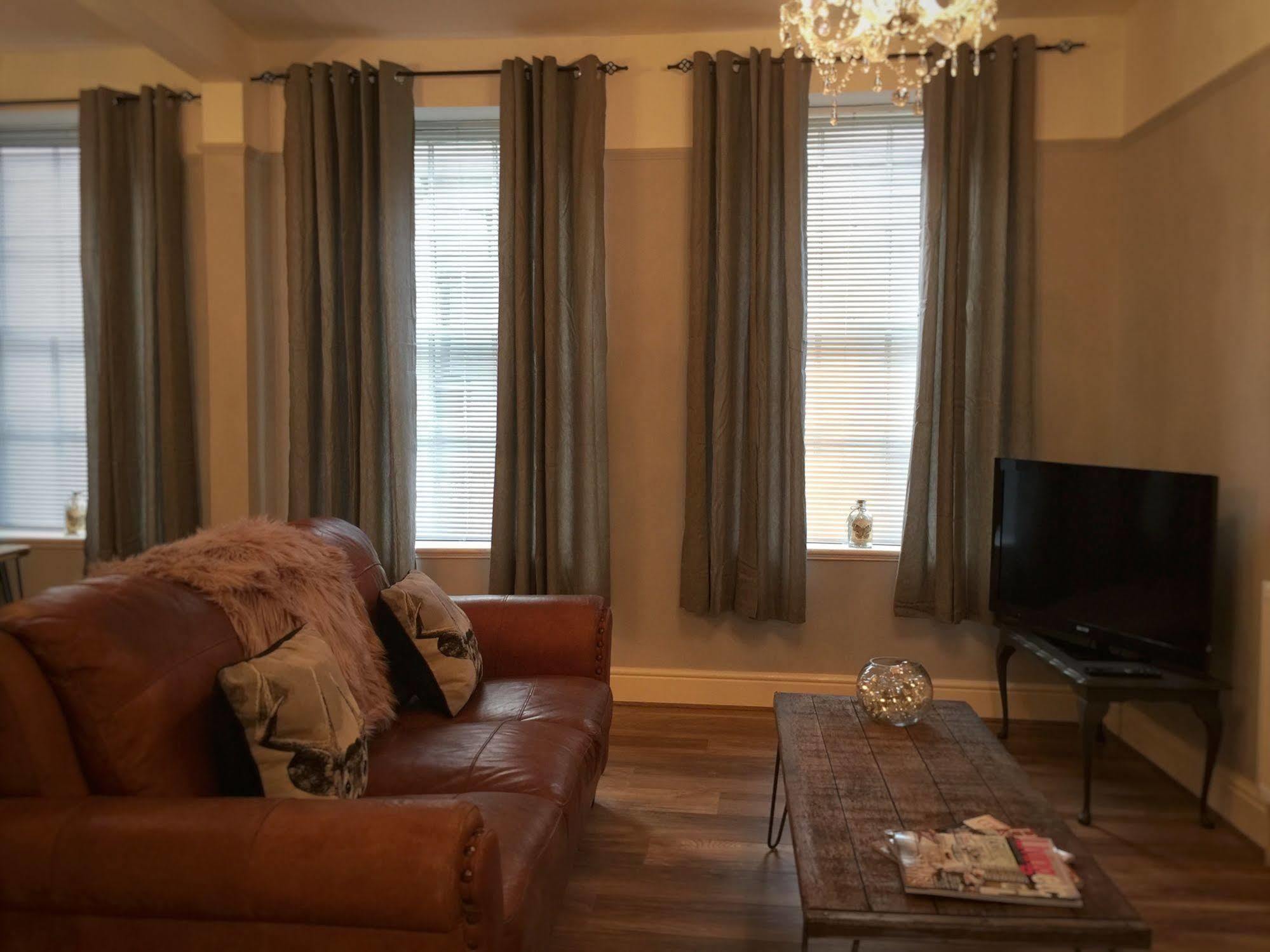 The Abberley Apartment - Stay Worcestershire Ngoại thất bức ảnh